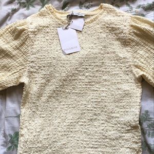 Pull&Bear puff sleeve shirt in yellow!